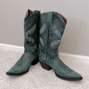 Eight second Angel cowgirl boots